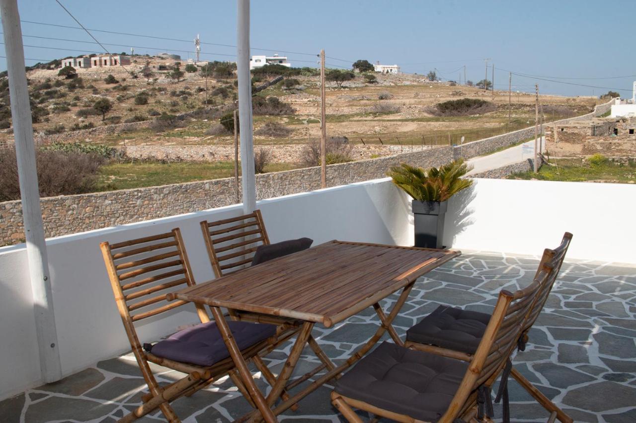 Agnadema Luxury Residences Schoinoussa Bagian luar foto