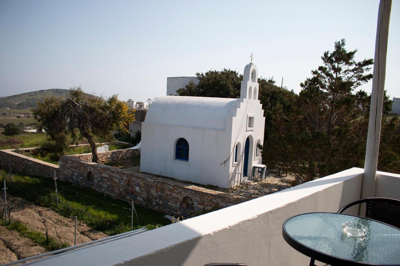 Agnadema Luxury Residences Schoinoussa Bagian luar foto