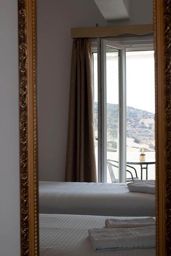 Agnadema Luxury Residences Schoinoussa Bagian luar foto